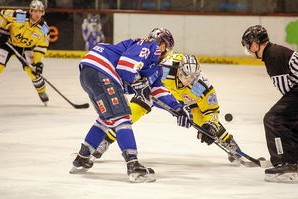 爱游戏官网充值-2026女子冰球锦标赛：中国女队稳步前进，已晋级决赛，2020年中国女子冰球队